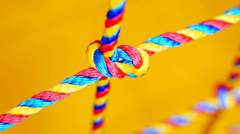 A Step By Step Guide To Getting Knots Out Of Your Kite Line